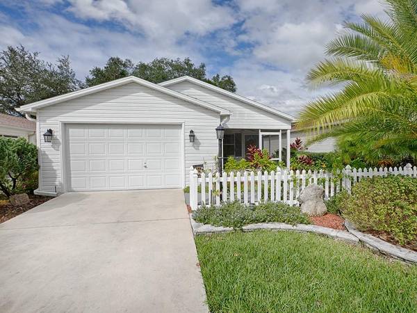 2127 ESCOBAR AVE, The Villages, FL 32159