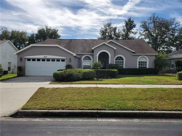 2707 PINE SHADOW LN, Clermont, FL 34711