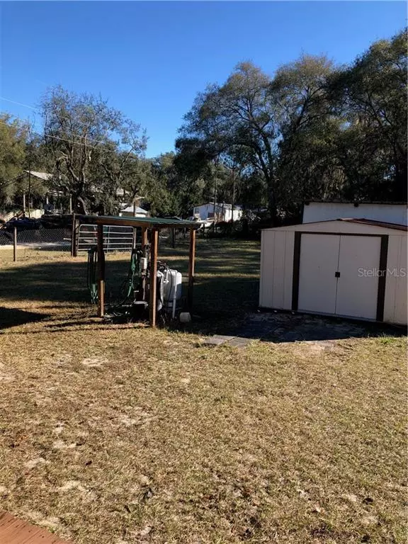 Umatilla, FL 32784,20150 SE 157TH ST