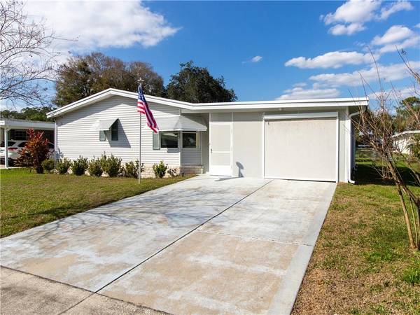 3306 WEKIVA RD, Tavares, FL 32778