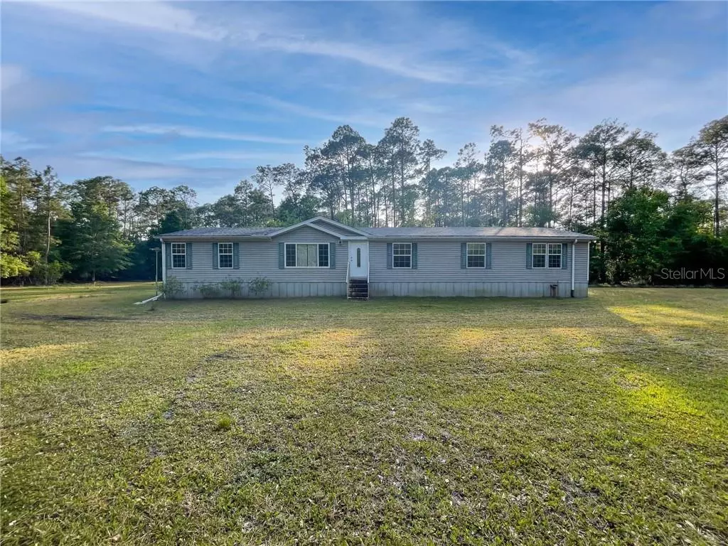 Astor, FL 32102,22928 STATE ROAD 40