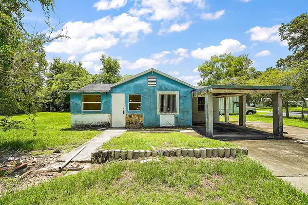 16248 UMATILLA PL, Umatilla, FL 32784