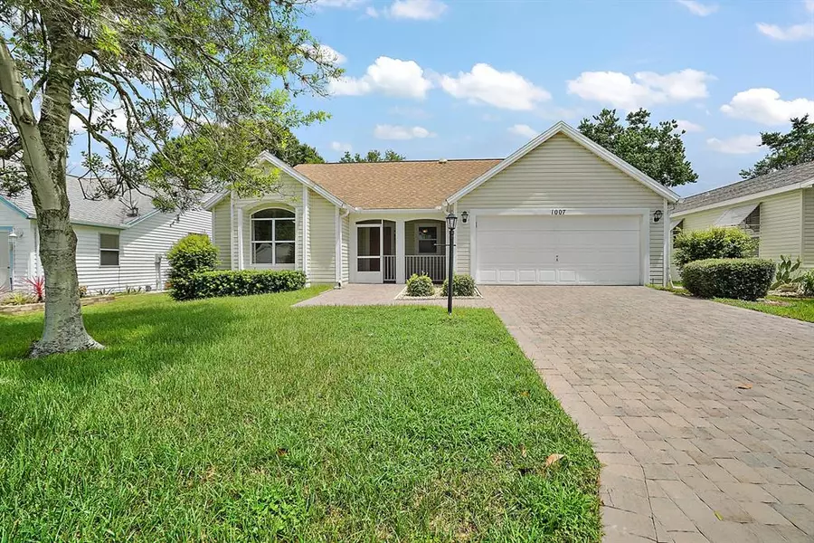 1007 LA MESA LN, The Villages, FL 32159