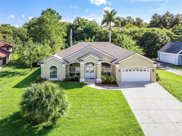 13825 VISTA DEL LAGO BLVD, Clermont, FL 34711