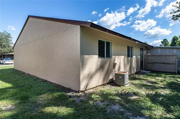 Tavares, FL 32778,843 E ROSEWOOD LN #843