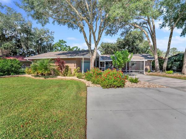 1401 BEVERLY POINT RD, Leesburg, FL 34748