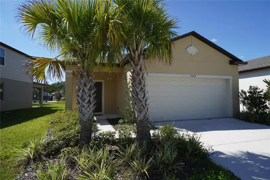 17509 BUTTERFLY PEA CT, Clermont, FL 34714