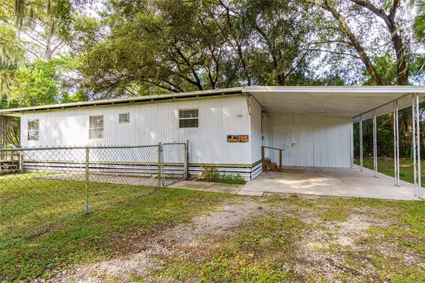 Lake Panasoffkee, FL 33538,1358 CR 461