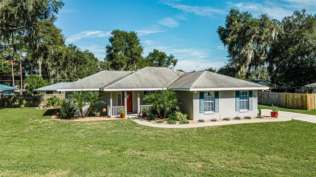 1007 CR 463B, Lake Panasoffkee, FL 33538