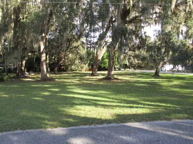 N TEMPLE AVE, Howey In The Hills, FL 34737