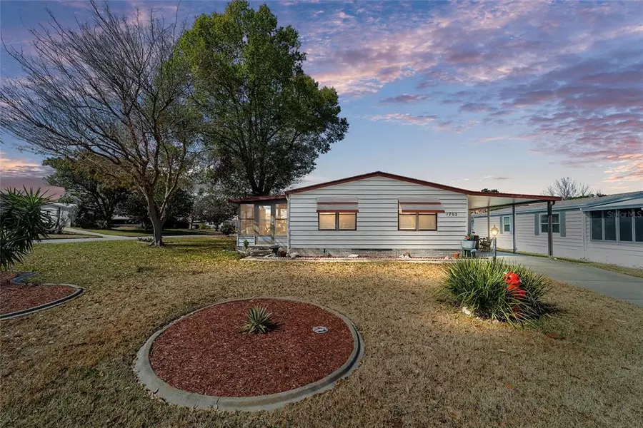 1702 MYRTLE BEACH DR, The Villages, FL 32159