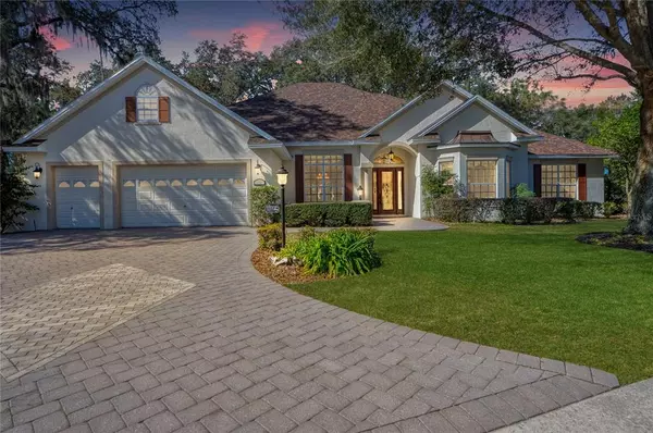 2022 ALLENDE AVE, The Villages, FL 32159