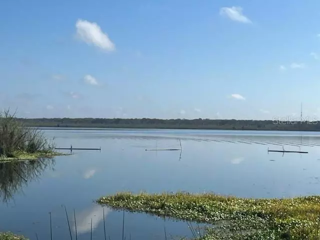 644 CR 485, Lake Panasoffkee, FL 33538