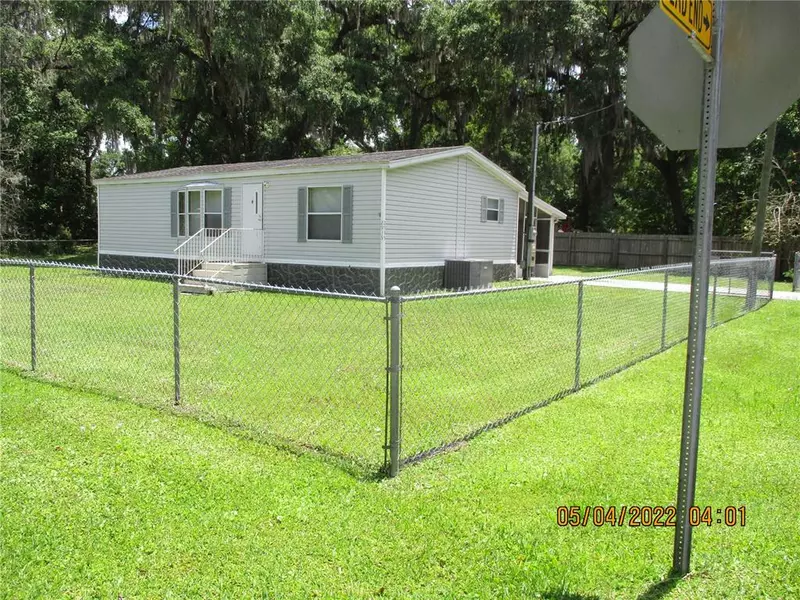 2935 CR 422B, Lake Panasoffkee, FL 33538