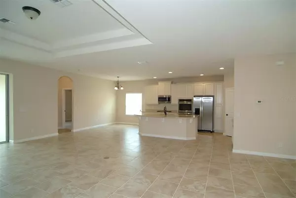 Howey In The Hills, FL 34737,631 AVILA PL