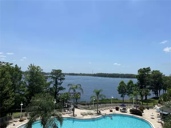 Orlando, FL 32821,13415 BLUE HERON BEACH DR #204