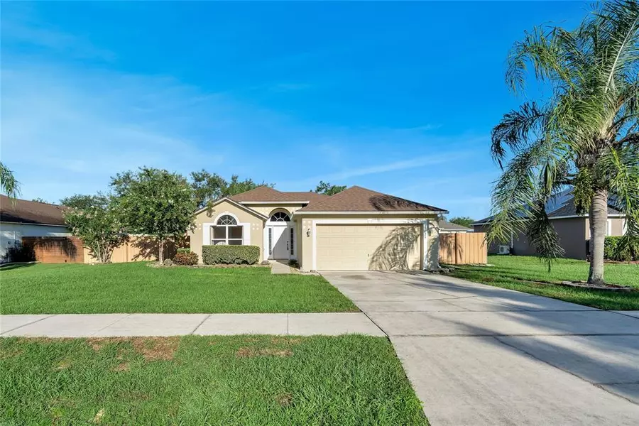 2129 MEDINA HILLS LN, Mascotte, FL 34753