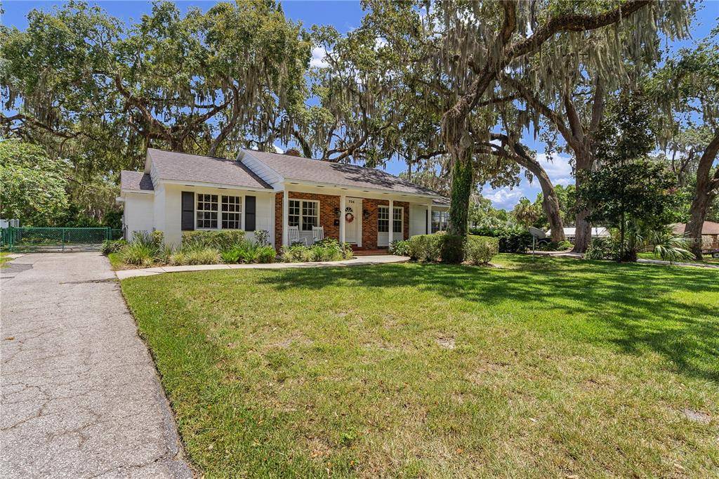 734 BOYLSTON ST, Leesburg, FL 34748