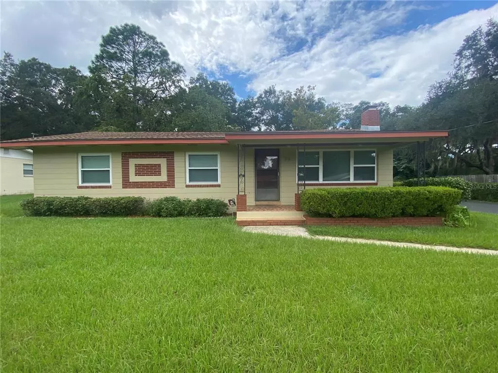 Ocala, FL 34470,916 NE 39TH CT