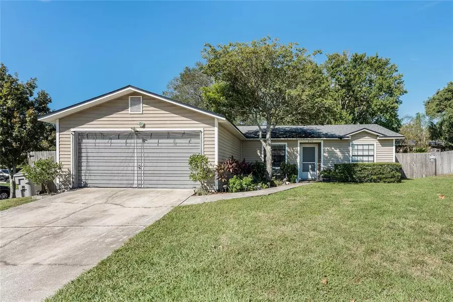 370 N LAKE AVE, Apopka, FL 32703