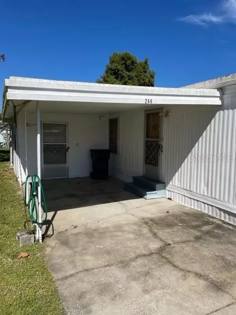 Tavares, FL 32778,244 RUE DE FONTAINE