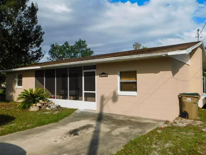 31900 BLANTON LN, Tavares, FL 32778