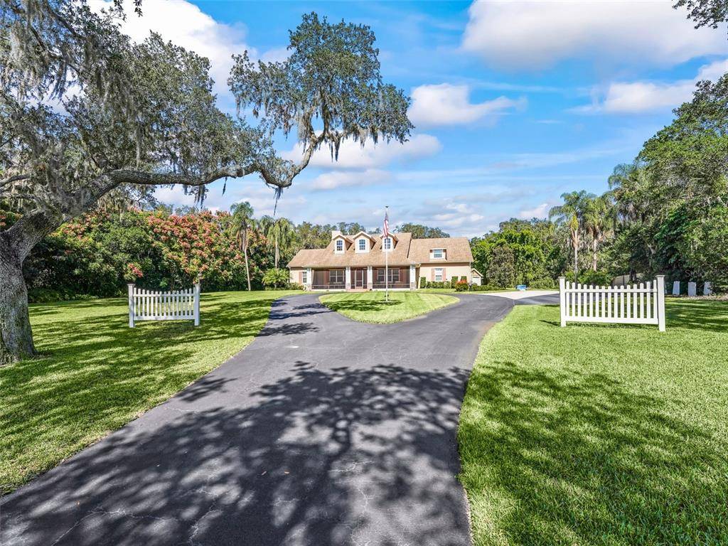 9371 SILVER LAKE DR, Leesburg, FL 34788