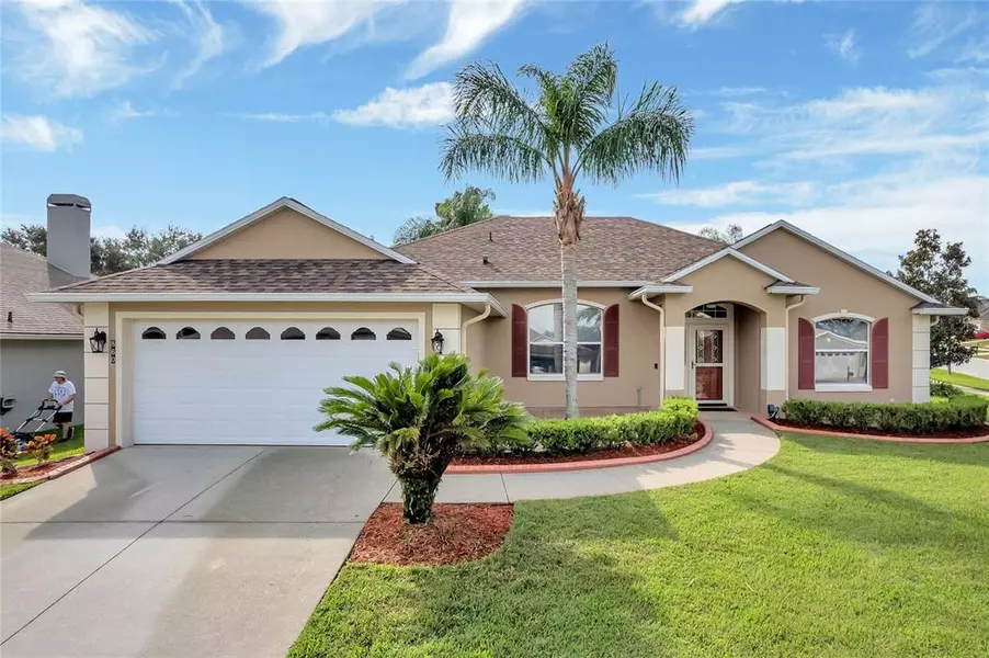 860 PRINCETON DR, Clermont, FL 34711