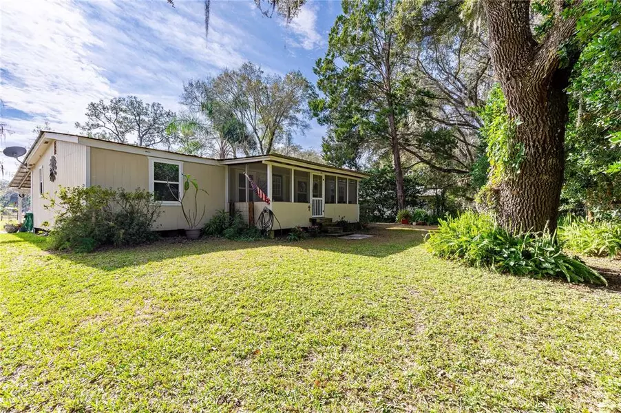 44922 LACOOCHEE CLAYSINK RD, Webster, FL 33597