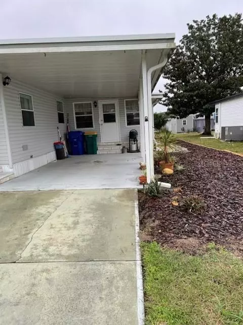 Tavares, FL 32778,2917 MANATEE RD