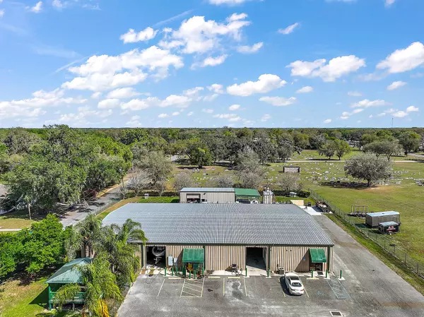 89 N FLORIDA AVE, Center Hill, FL 33514
