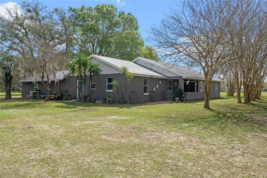 14834 LEE RD, Groveland, FL 34736