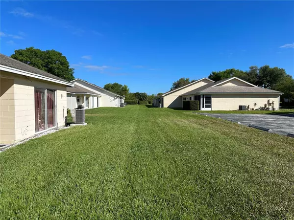 Tavares, FL 32778,1628 TUDOR LN