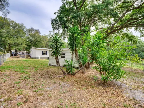 Bushnell, FL 33513,9151 CR 622