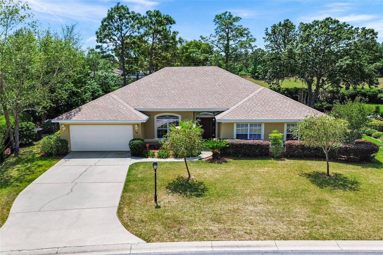 489 LAKE DIAMOND AVE, Ocala, FL 34472