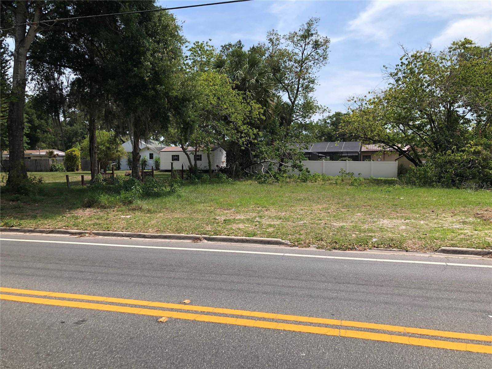 Fruitland Park, FL 34731,N DIXIE AVE