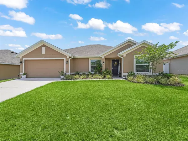 Fruitland Park, FL 34731,806 EDITH DR