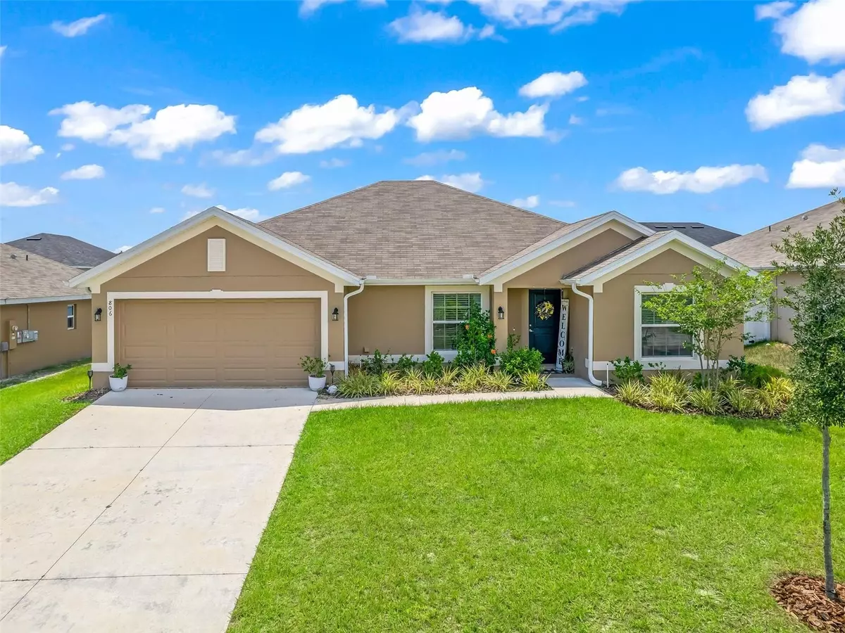 Fruitland Park, FL 34731,806 EDITH DR