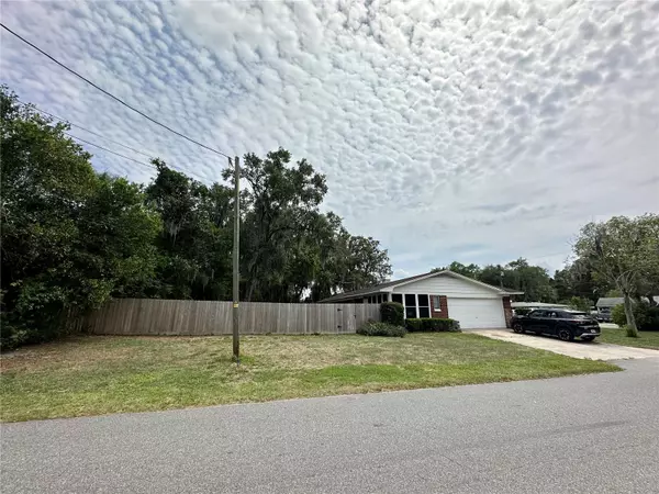 Leesburg, FL 34748,1020 LEE ST