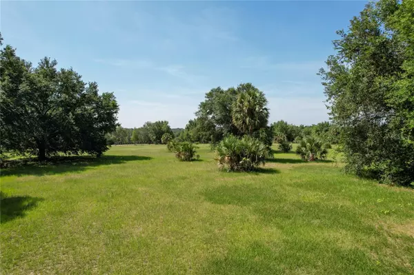 5517 NANTAHALA LN, Lady Lake, FL 32159