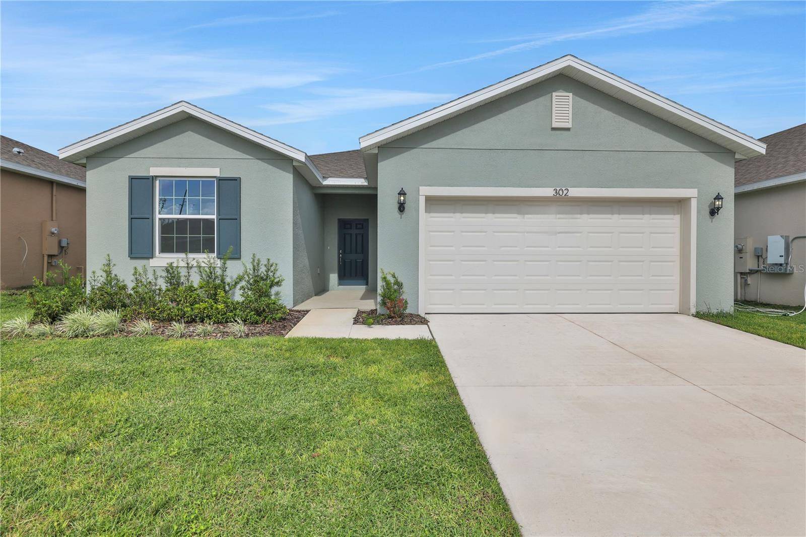 302 BOTTLE BRUSH DR, Haines City, FL 33844