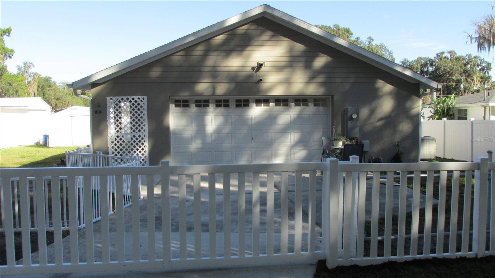 804 CR 474, Lake Panasoffkee, FL 33538