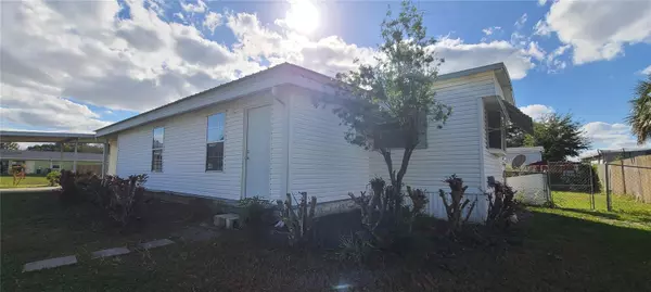 Umatilla, FL 32784,30 CAYMAN CIR