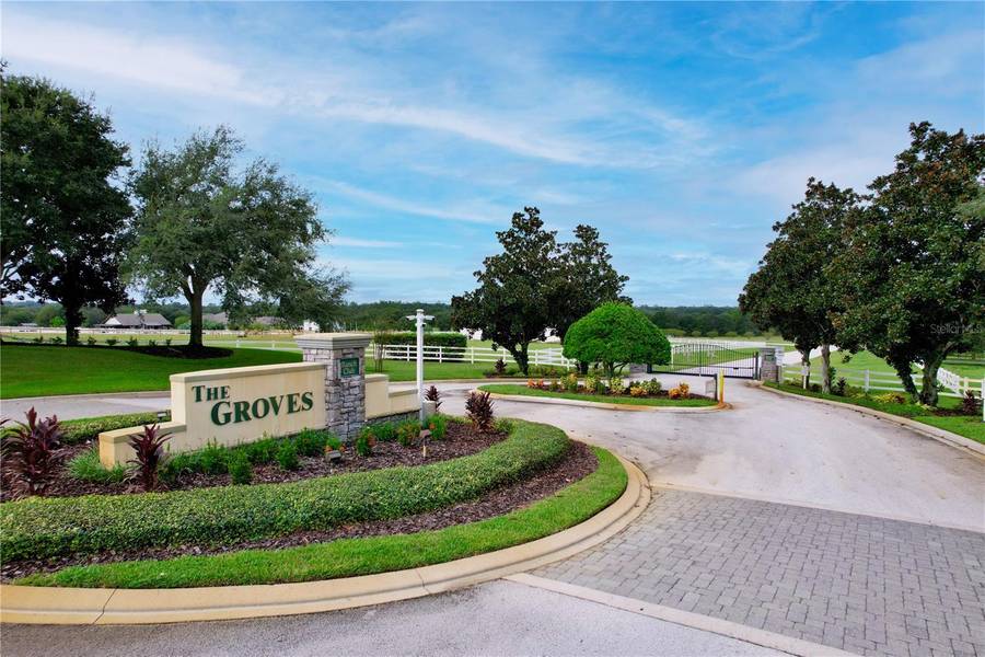 GROVES DR, Groveland, FL 34736