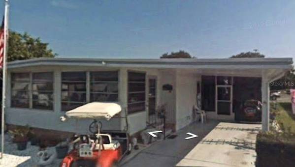 16 CAPTAINS PT, Fruitland Park, FL 34731