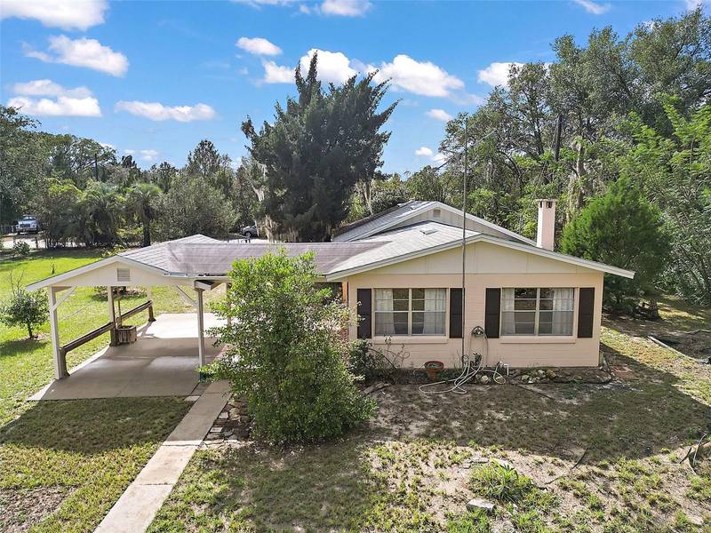 19605 SALTSDALE RD, Umatilla, FL 32784