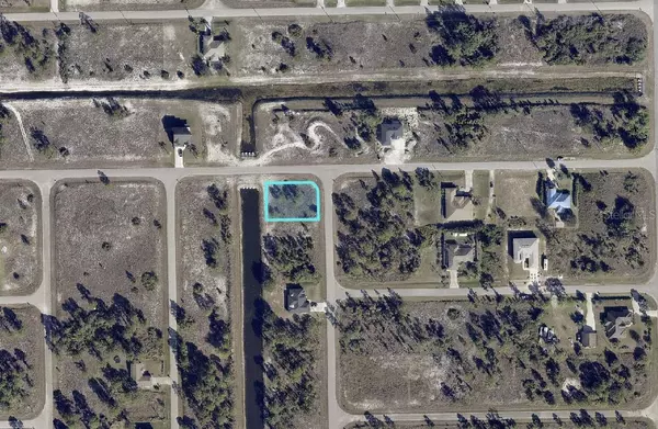 Lehigh Acres, FL 33974,1128 HELEN AVE S