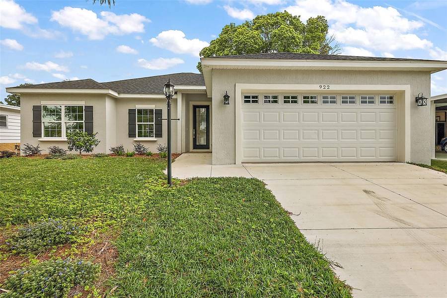 922 SAINT ANDREWS BLVD, The Villages, FL 32159