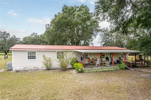 Eustis, FL 32736,35633 JOHNS LN