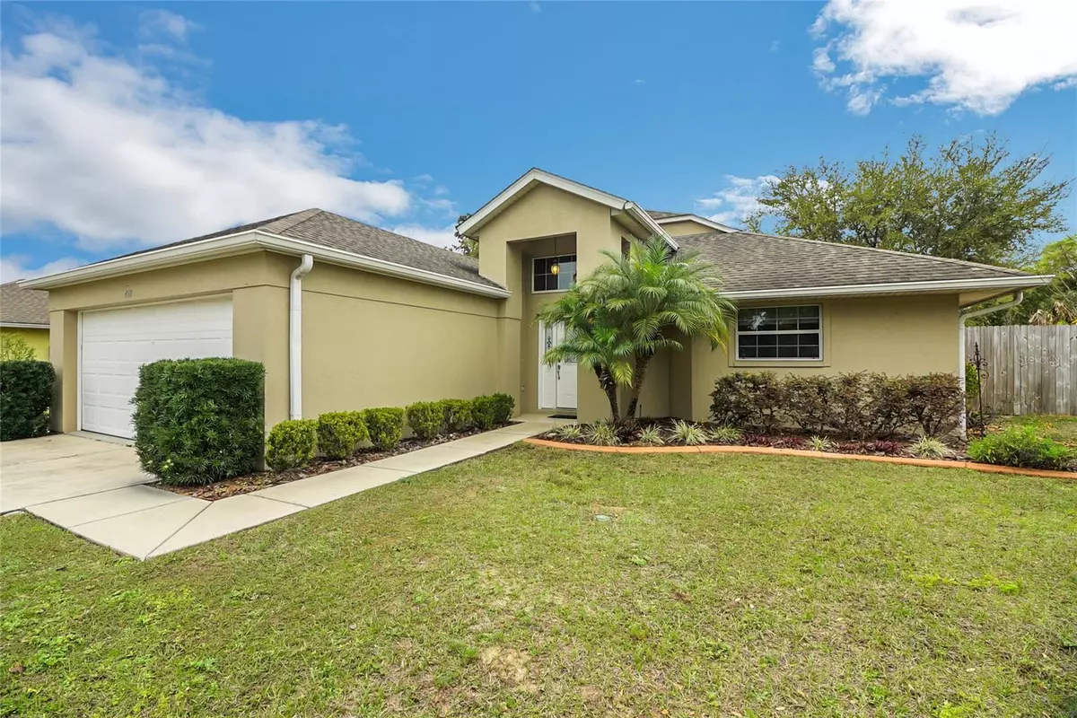 Tavares, FL 32778,4511 ABACO DR